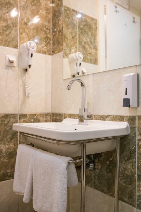 Villa Four Winds II Дубровник Екстериор снимка