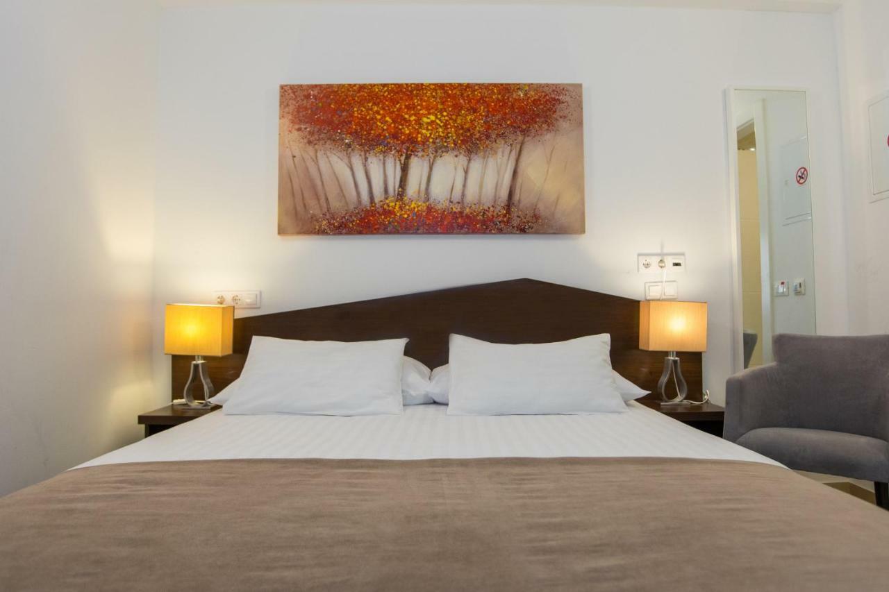 Villa Four Winds II Дубровник Екстериор снимка